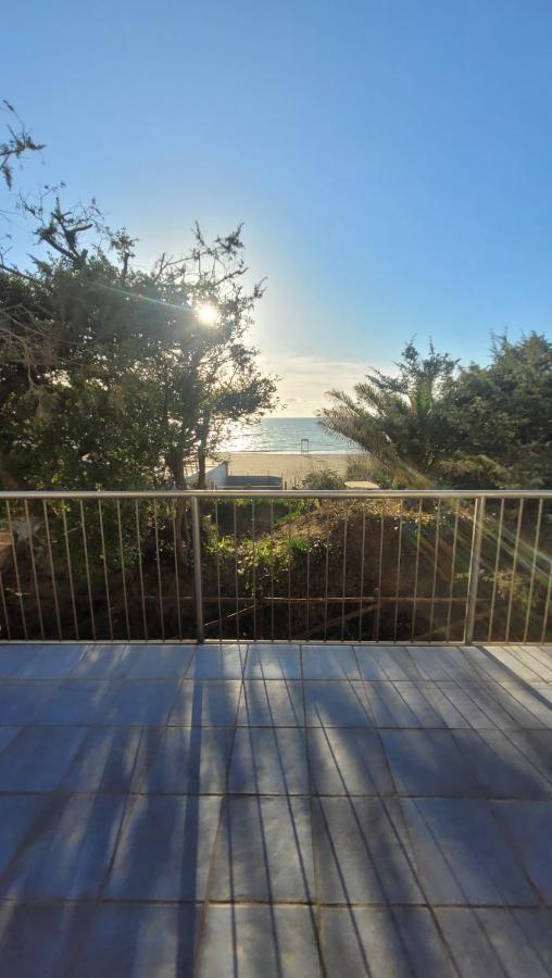 Ferienwohnung Miledy Monolocale Direttamente Sul Mare Marina di Castagneto Carducci Exterior foto